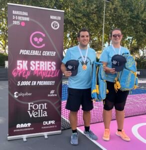 Els jugadors de Manlleu consoliden el seu nivell en els tornejos de Pickleball Center